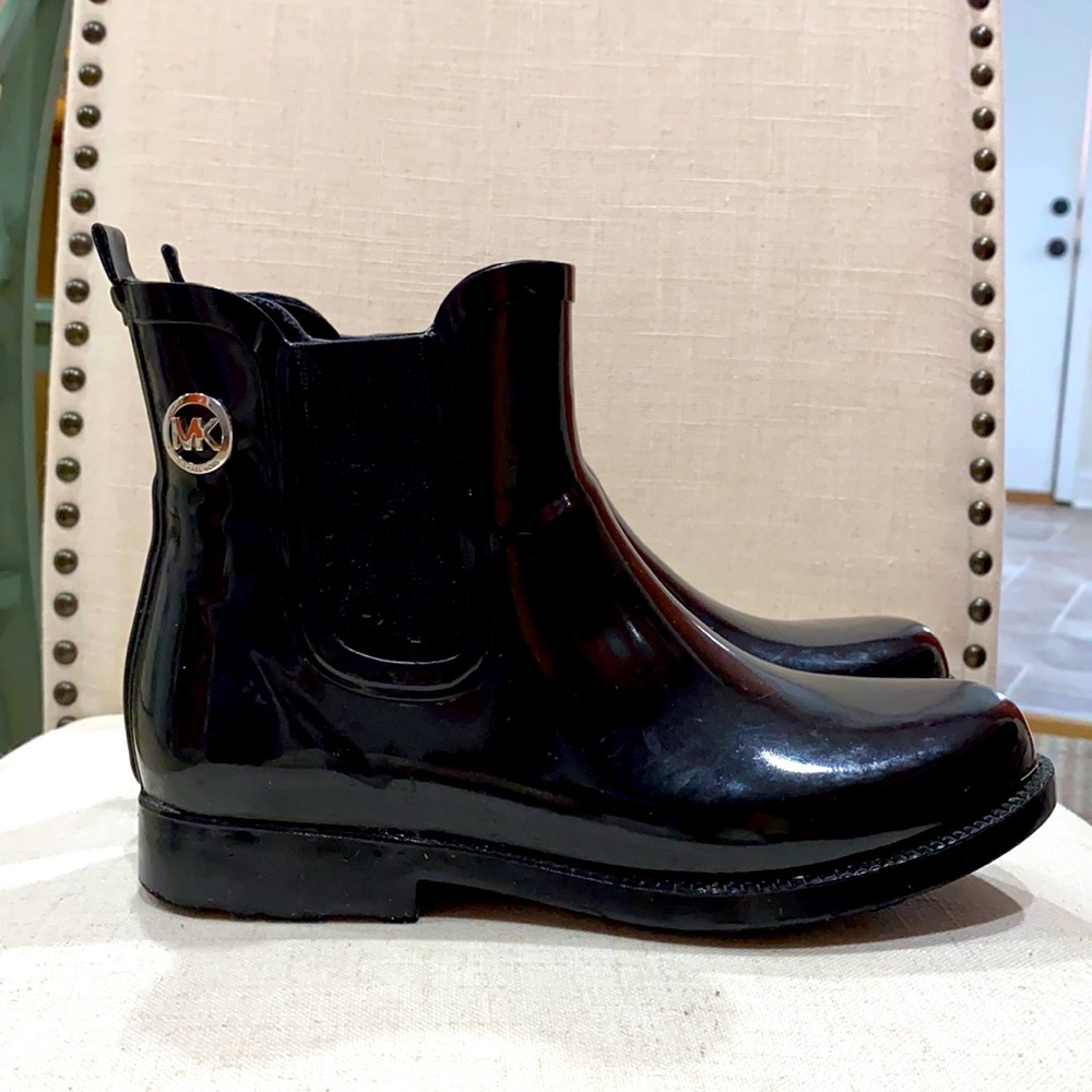 Michael Kors Chelsea Rain Booties